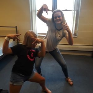 Meet your Posher, Eva